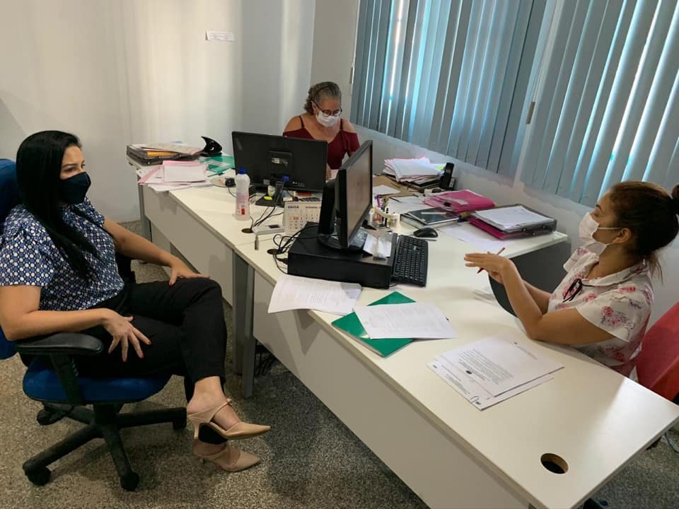 COBRANÇA DE ATENDIMENTO: Vereadora Cristiane Lopes faz mais uma fiscalização nas UPAs