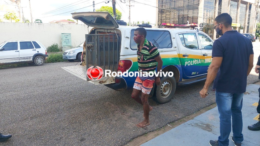 VEJA O VÍDEO: Assaltante em moto sofre grave acidente após roubar mulher