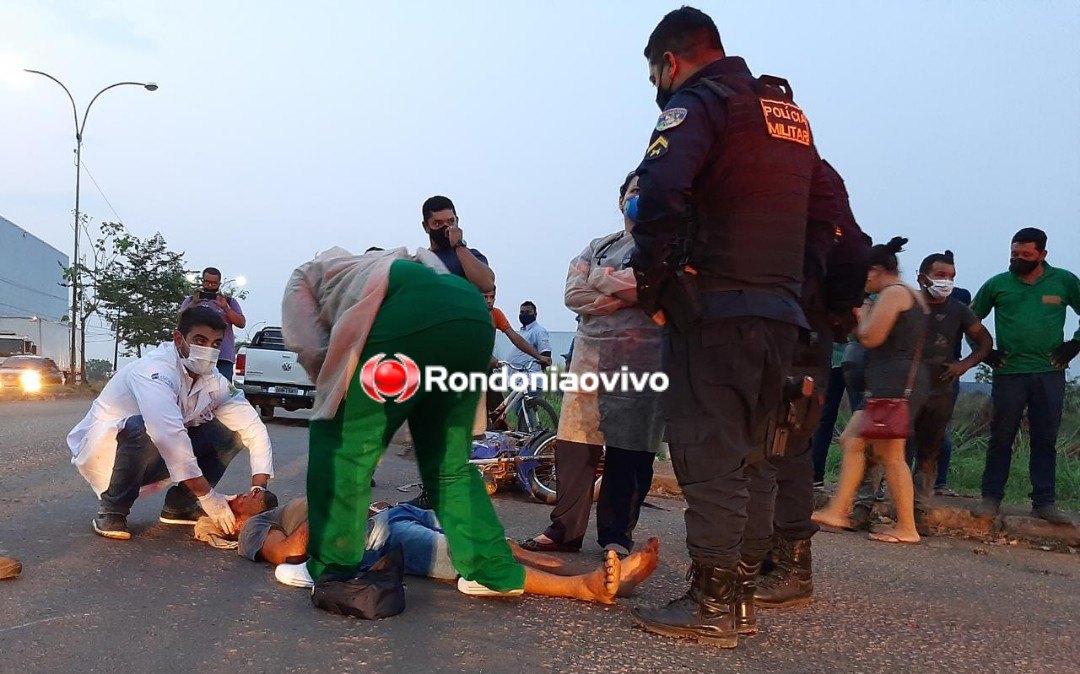 ASSISTA AO VÍDEO: Motociclista fica em estado grave após acidente com caminhonete