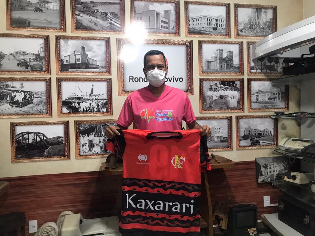 Confira quem foram os três sortudos das camisas oficiais 