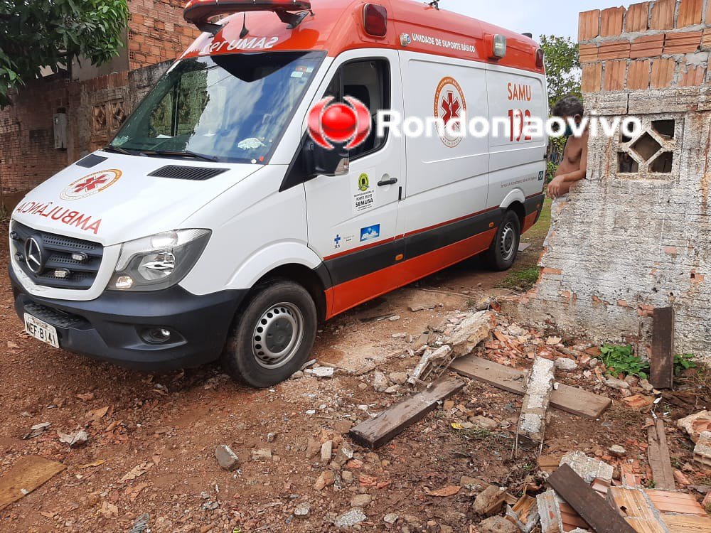 DESGOVERNADO: Motorista é socorrido após ser atropelado pelo próprio veículo