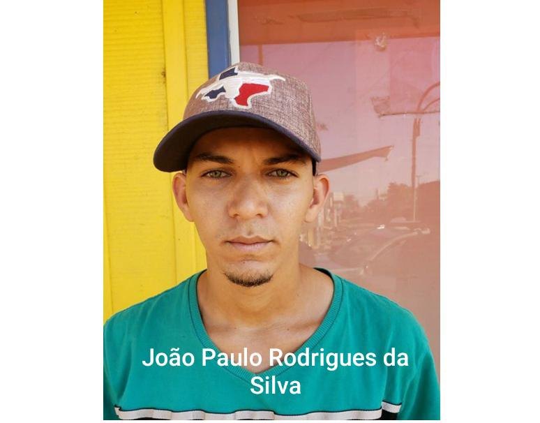DENUNCIE: Homicídios divulga fotos de foragidos envolvidos em mortes de policiais