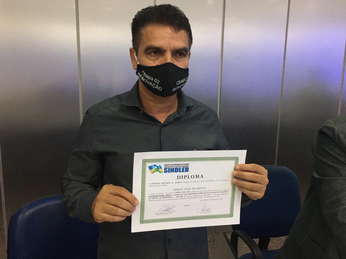 SOLENIDADE: Sindler empossa nova diretoria para o próximo triênio 