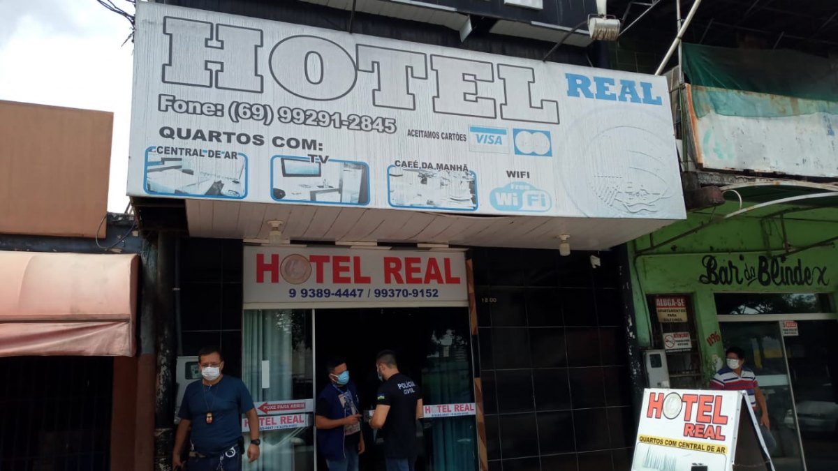 VÍDEO: Denarc e Vigilância Sanitária fazem operação e fecham hotel ao lado da rodoviária