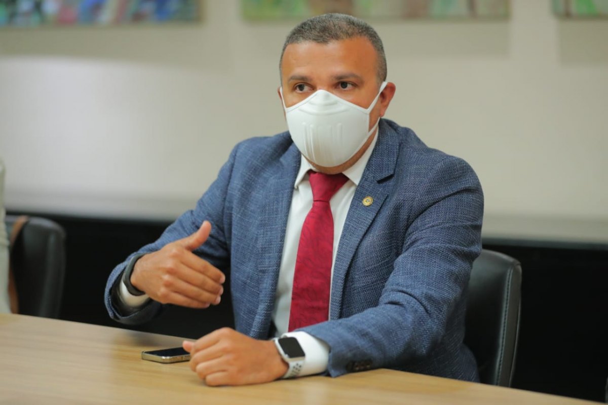 VISITA: Comitiva de RO conhece modelo de cogestão do sistema prisional do Amazonas