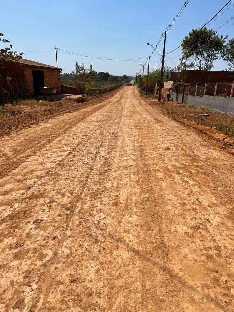 NO BAIRRO APARECIDA: Edwilson Negreiros acompanha serviços da Prefeitura de Porto Velho 