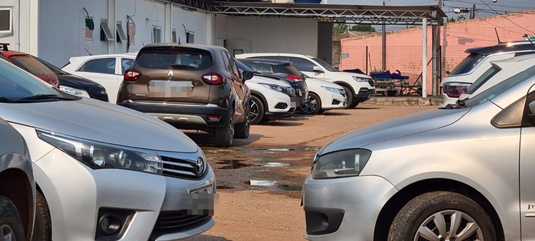 FEDOR : Servidores denunciam fossa estourada há mais de um mês na AMI