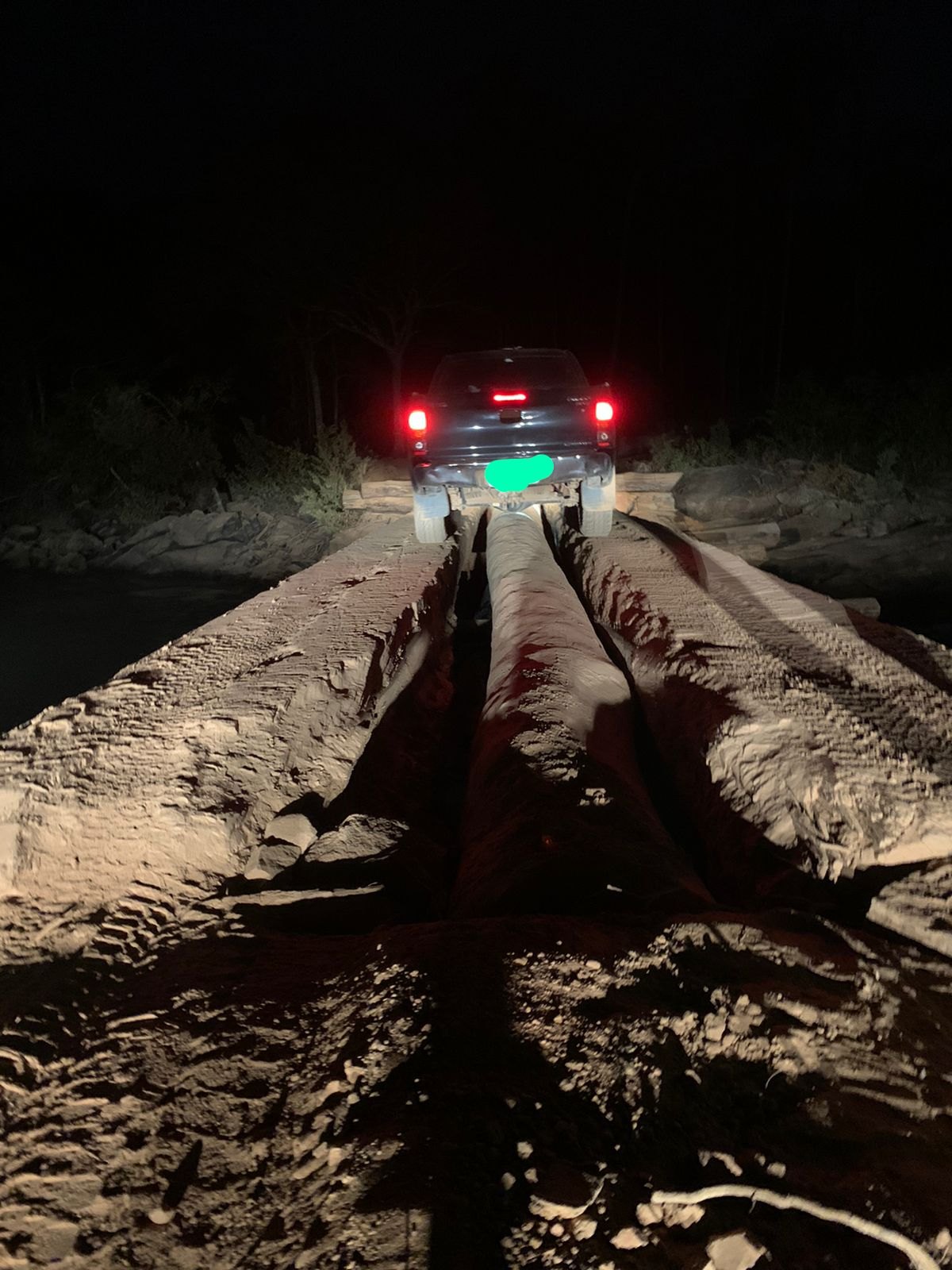 PERTINÁCIA: Operação da PF e Ibama destrói maquinários de invasores em Terra Indígena