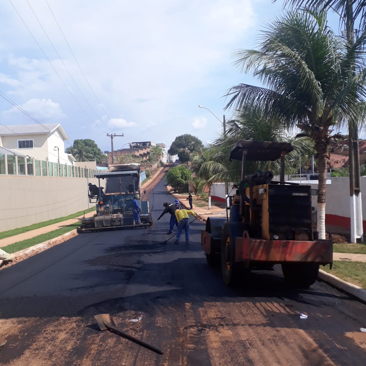 VEREADOR: Rua Jamari no bairro pedrinha recebe asfaltamento após pedido de Paulo Tico