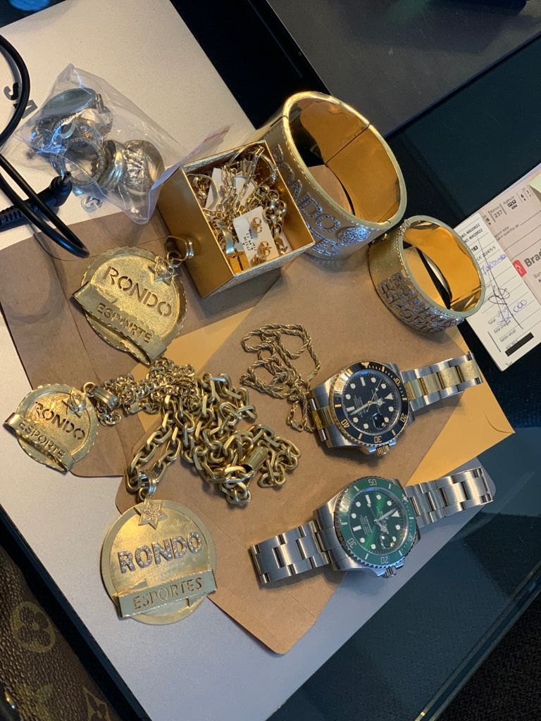 CARGA PRENSADA: PF faz operação contra 45 traficantes e apreende 150 veículos de luxo