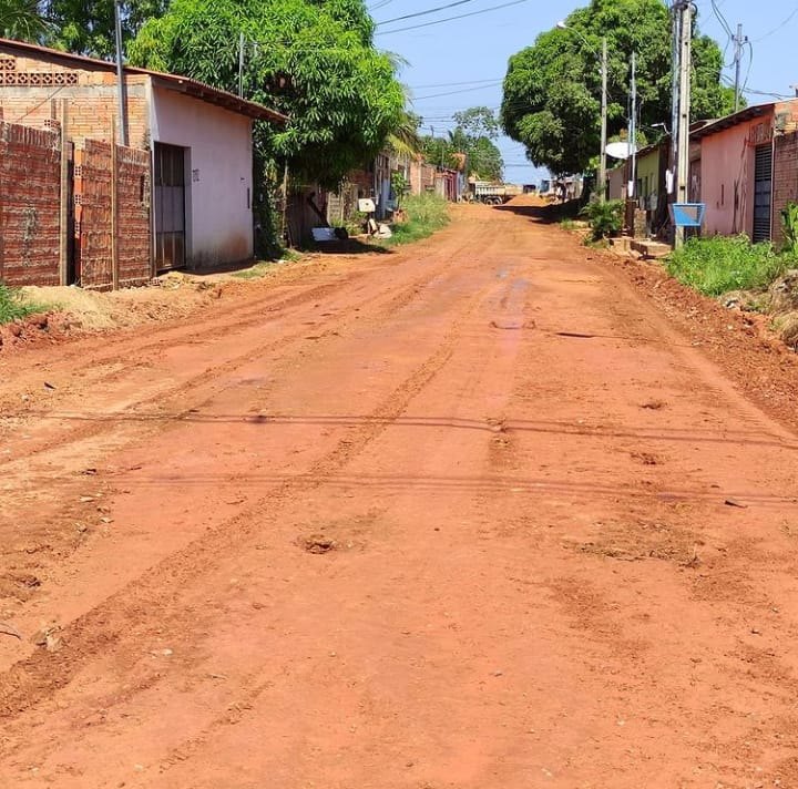 VEREADOR: Capital começa a asfaltar bairro Aponiã atendendo pedido de Edwilson Negreiros