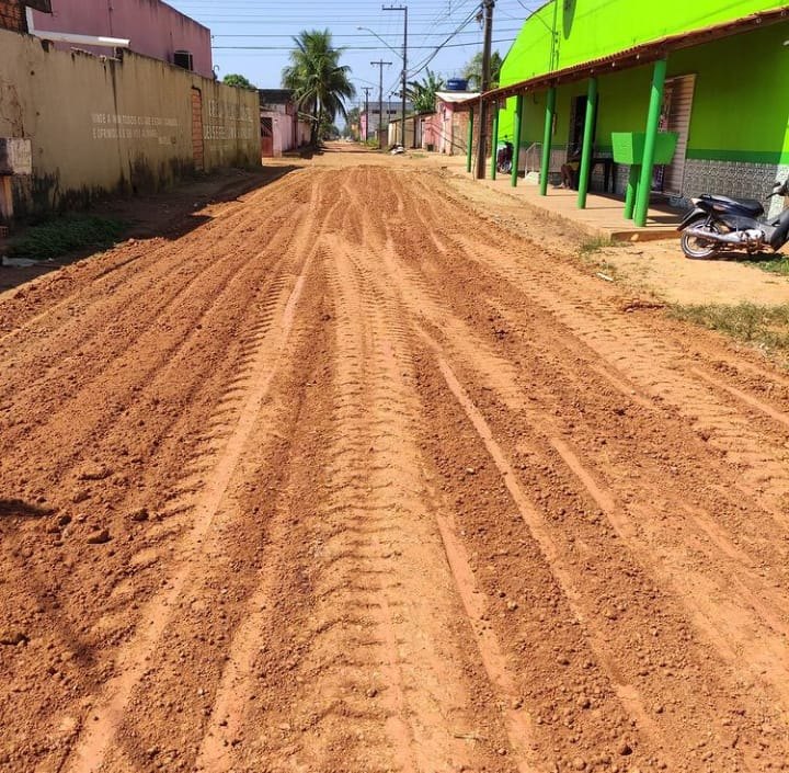 VEREADOR: Capital começa a asfaltar bairro Aponiã atendendo pedido de Edwilson Negreiros