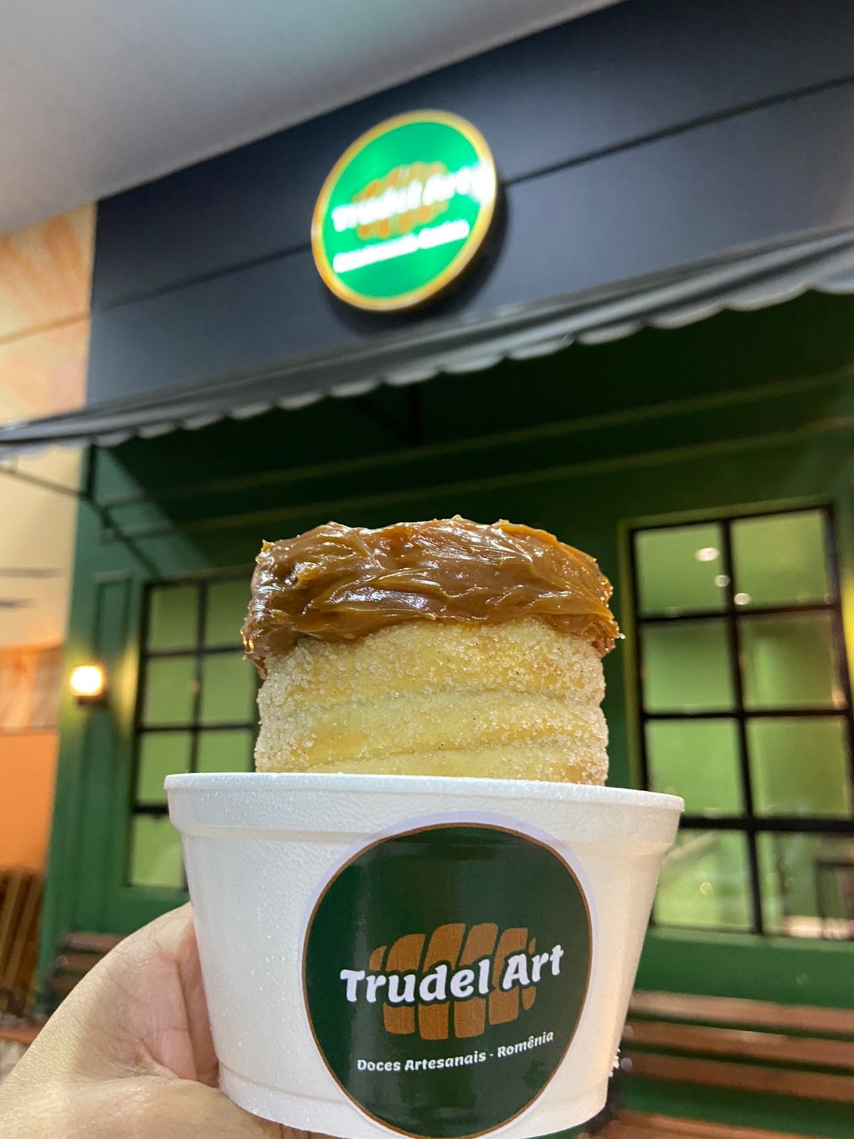 TrudelArt: Empresário traz doce romeno para Porto Velho e vira sucesso