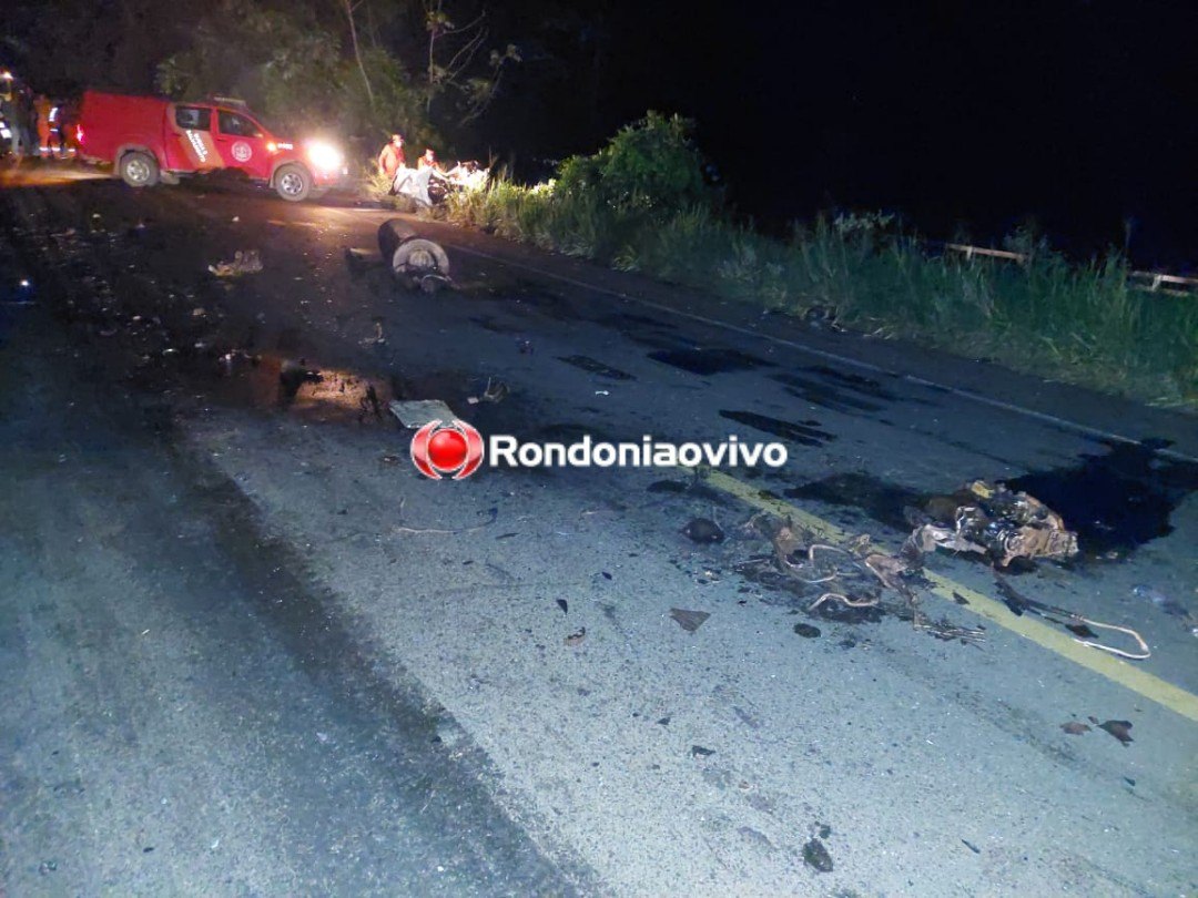 NA BR-364: Motorista morre preso as ferragens após colisão com caminhão tanque