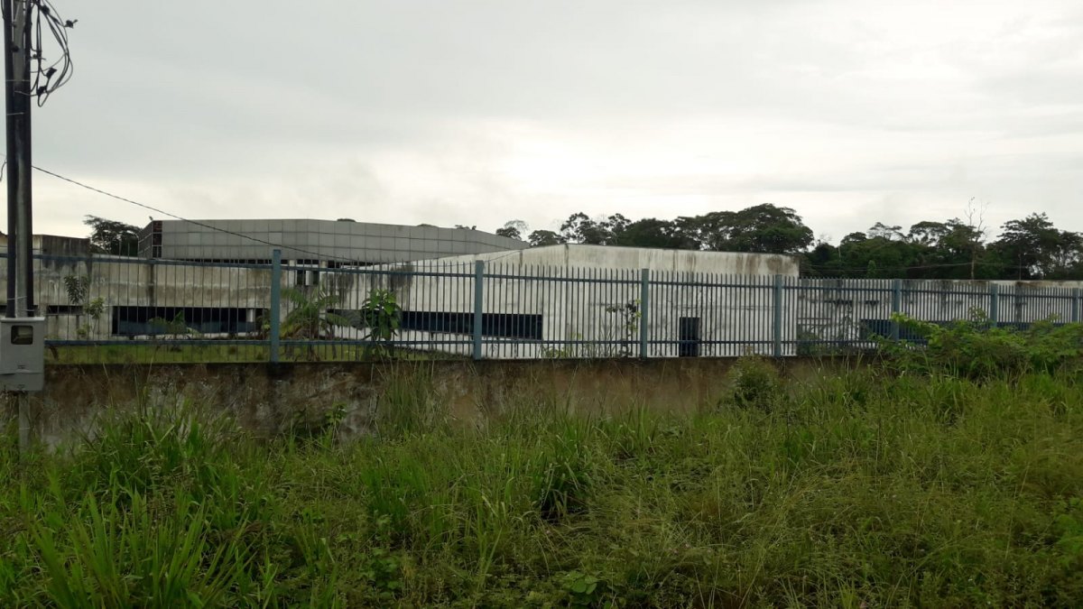 DESPERDÍCIO: Obra da nova sede da PRF está parada há 7 anos em Porto Velho