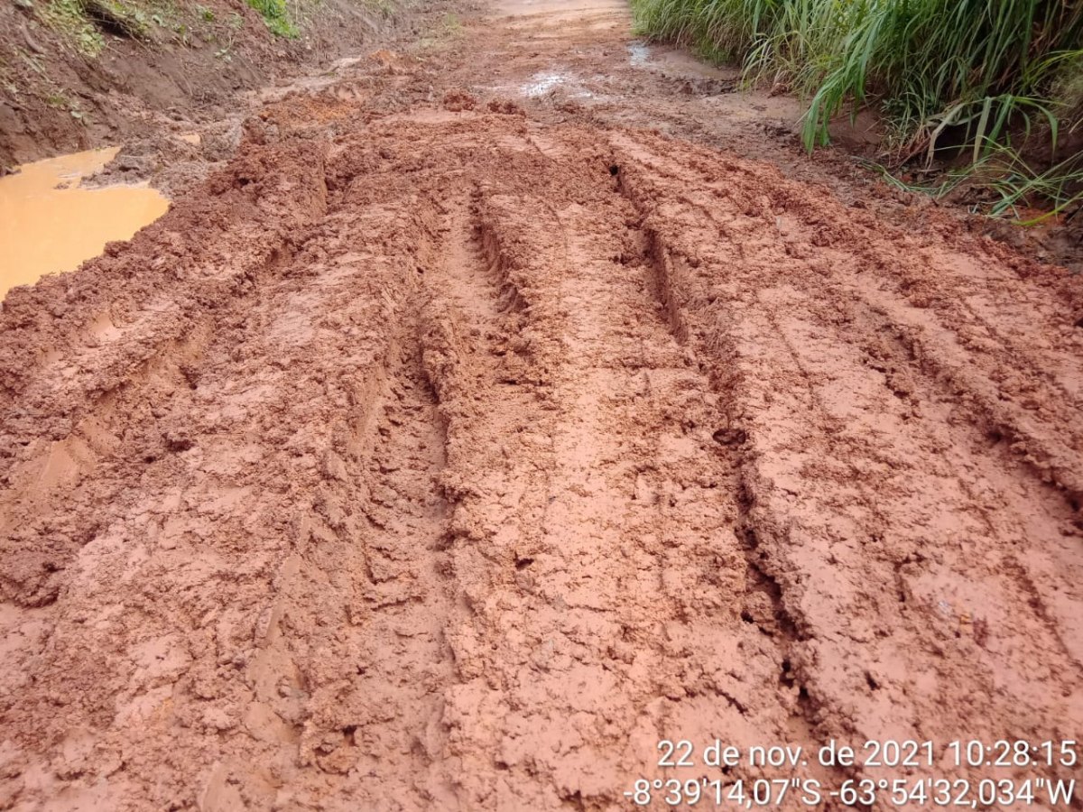 RESPOSTAS: Semagric age na Estrada do Belmont após reportagem do Rondoniaovivo