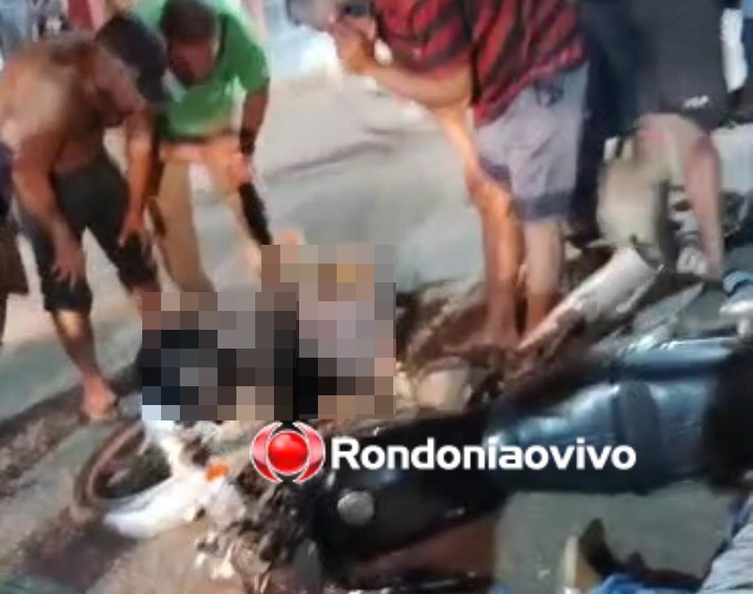 INVADIU: Casal fica em estado grave após acidente entre ônibus e moto