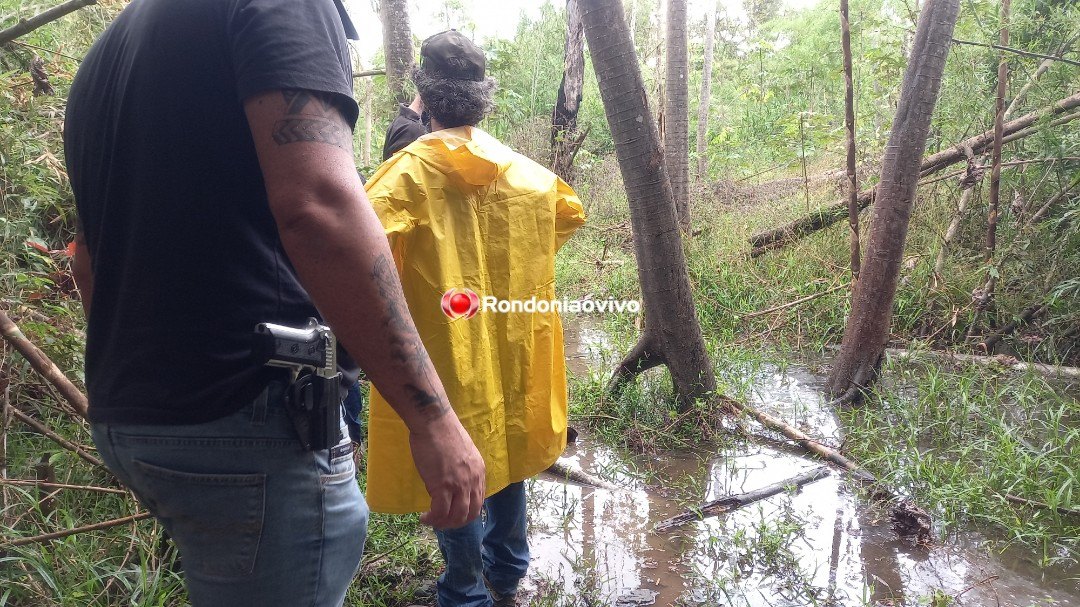BÁRBARO: Corpo é encontrado sendo devorado por piranhas em lago