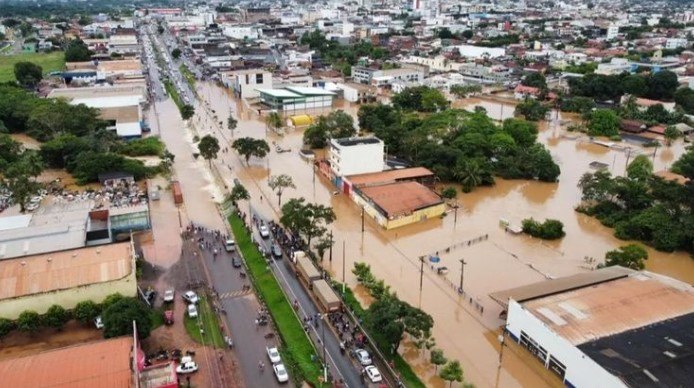 SOLIDARIEDADE: Cacoal recebe doações para famílias que sofrem com enchente