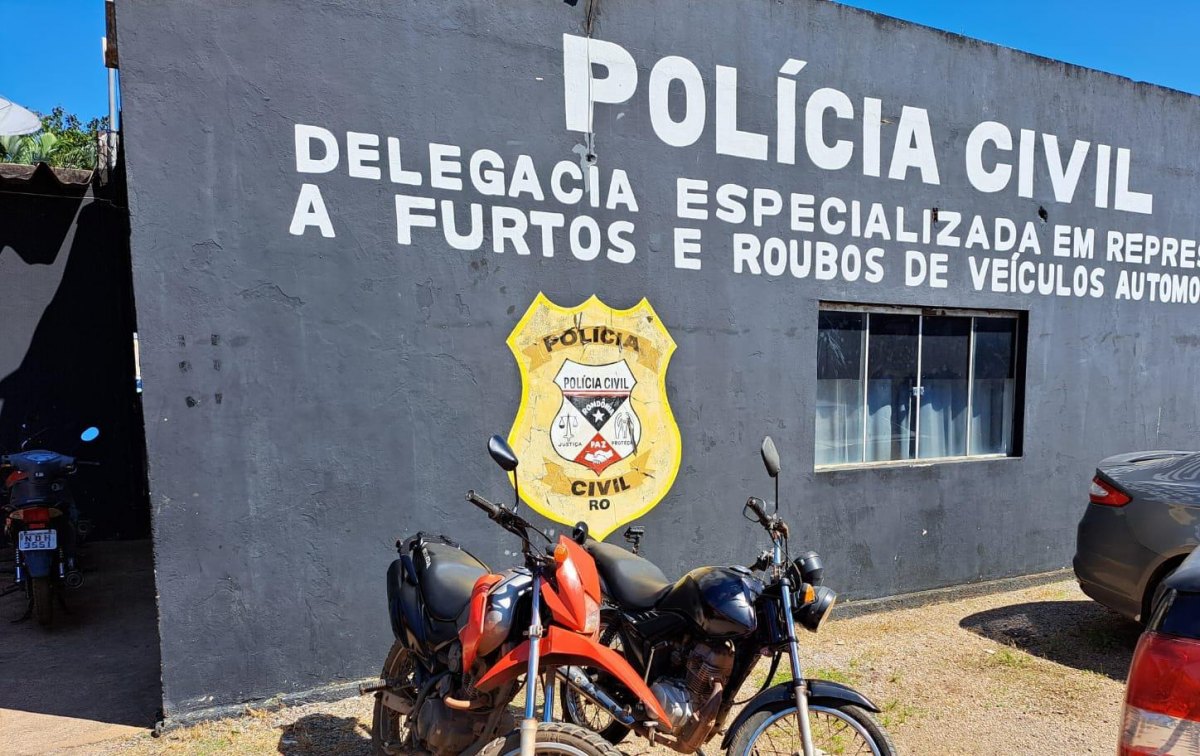 DESMANCHE: Delegacia de Furtos e Roubos localiza motocicletas clonadas em 'mocó'