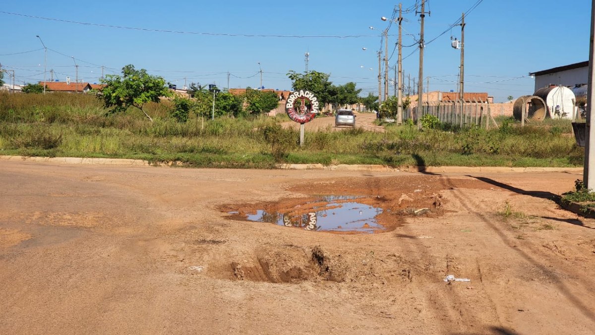 BURAQUEIRA: População diz que ruas do Cristal da Calama estão abandonadas