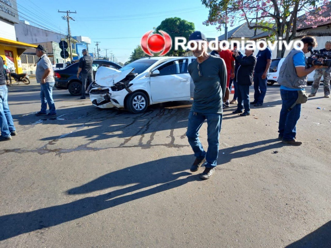 ASSISTA: Vídeo mostra grave acidente entre três carros e ciclista na 'Pinheiro'
