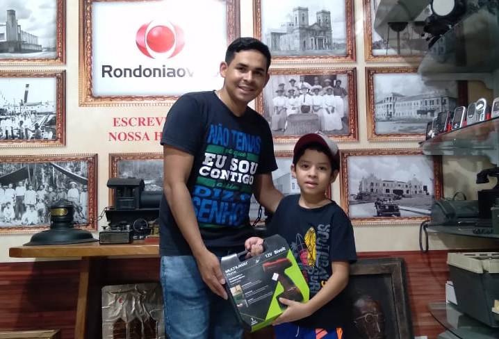 EMOÇÃO: Confira os ganhadores do sorteio de Dia dos Pais que aconteceu nesta sexta-feira (12)