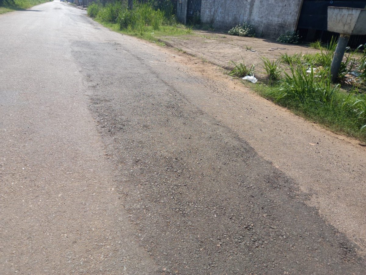 MÁRCIA SOCORRISTA: Semob realiza tapa buracos em rua do Bairro Lagoinha a pedido de vereadora