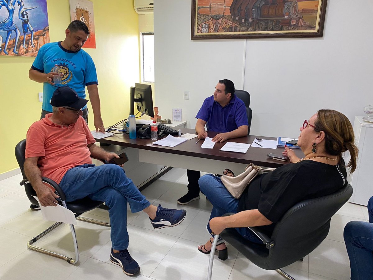 BOA AÇÃO: Vereadora Ellis Regina apoia Brechó Solidário no Morar Melhor 