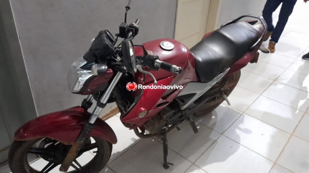 MORAR MELHOR: Apenado e adolescente assaltam e são pegos com arma e moto roubada 