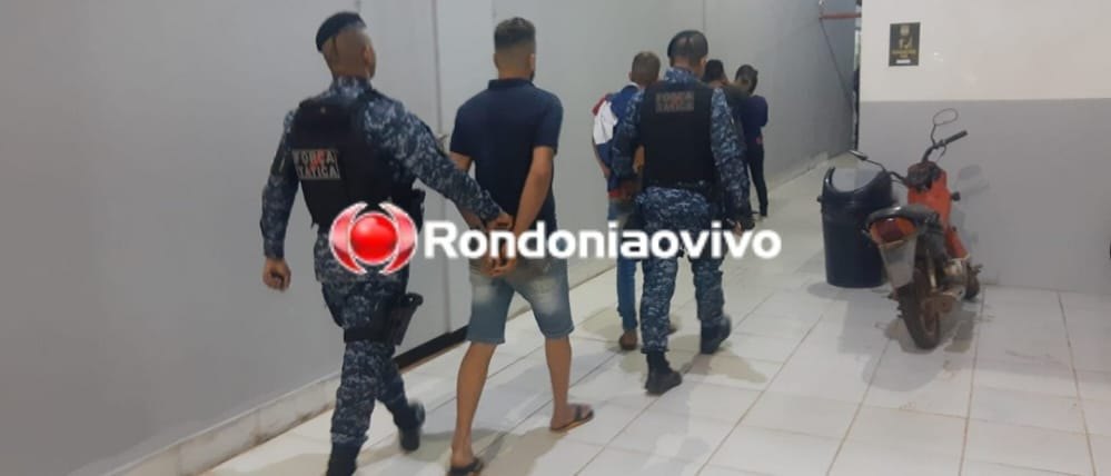 CAÍRAM: Dois foragidos são presos com drogas em carro na zona Leste 