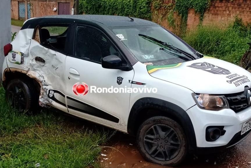 GRAVE COLISÃO: Moto de alta cilindrada e carro de aplicativo se chocam em cruzamento 