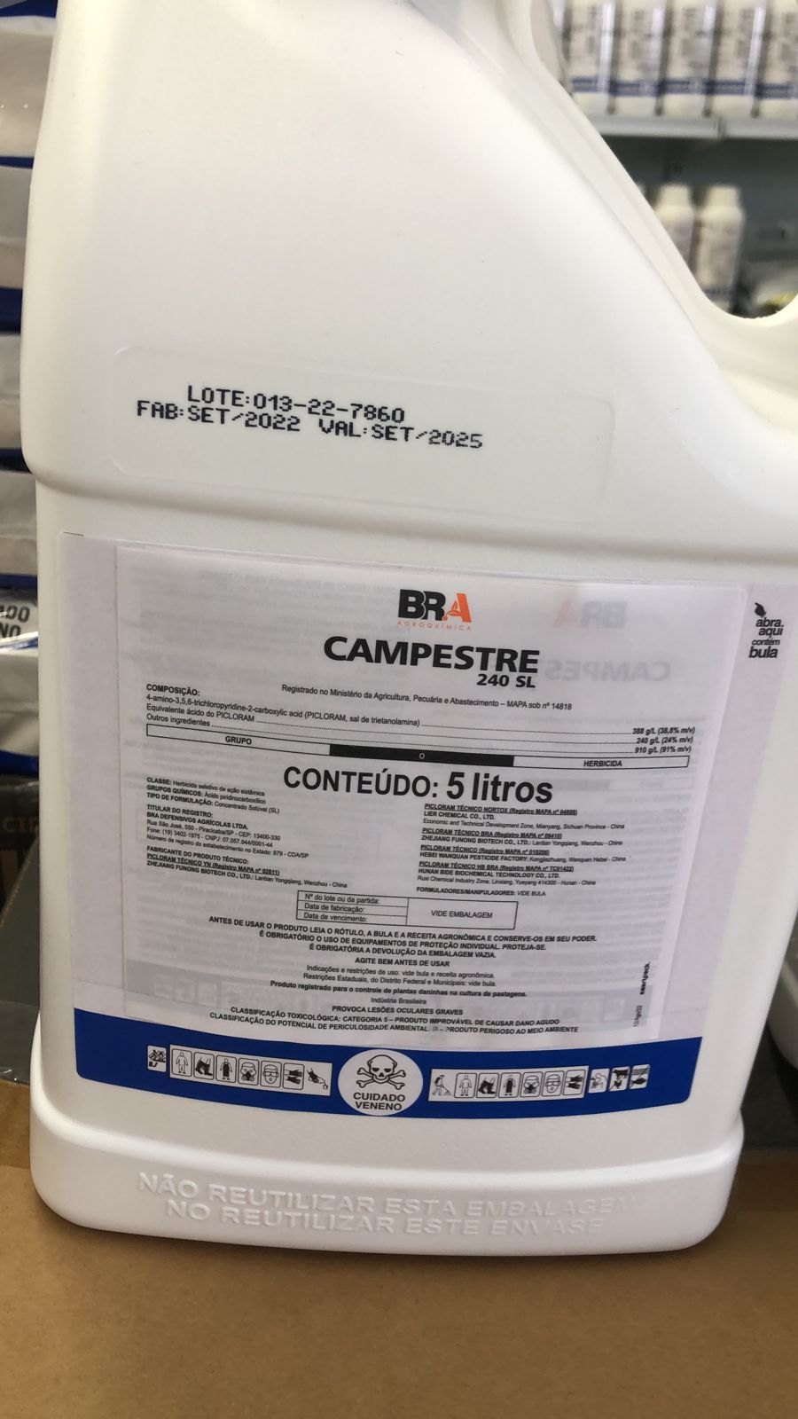 PAGAMENTO: Casa do Pecuarista faz promoção de herbicidas da BRA para pastagens