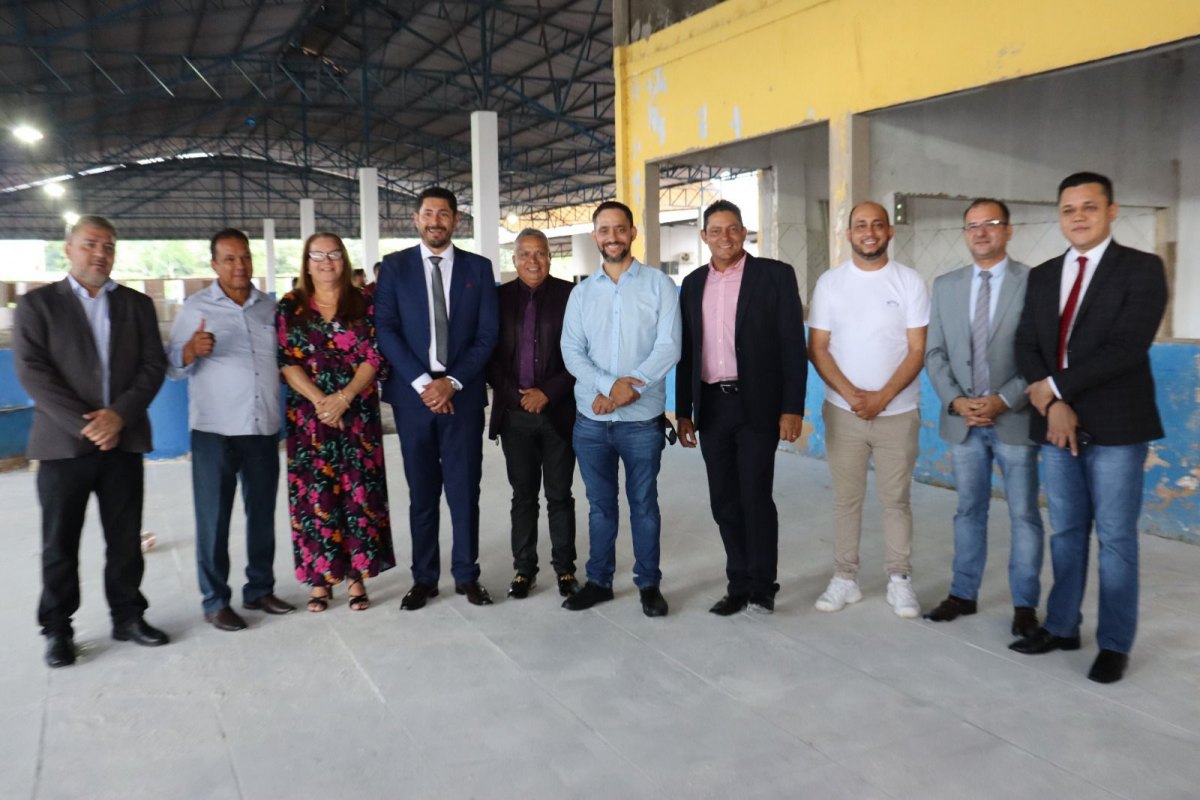 NOVA RODOVIÁRIA: Márcio Pacele vistoria obras e destaca importância para população