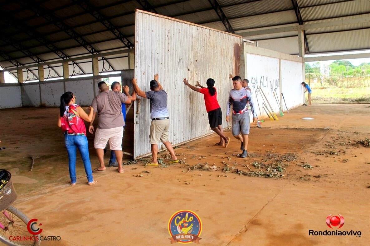MUTIRÃO CULTURAL DA LIMPEZA - Barracões dos bumbás: Malhadinho e Flor do Campo