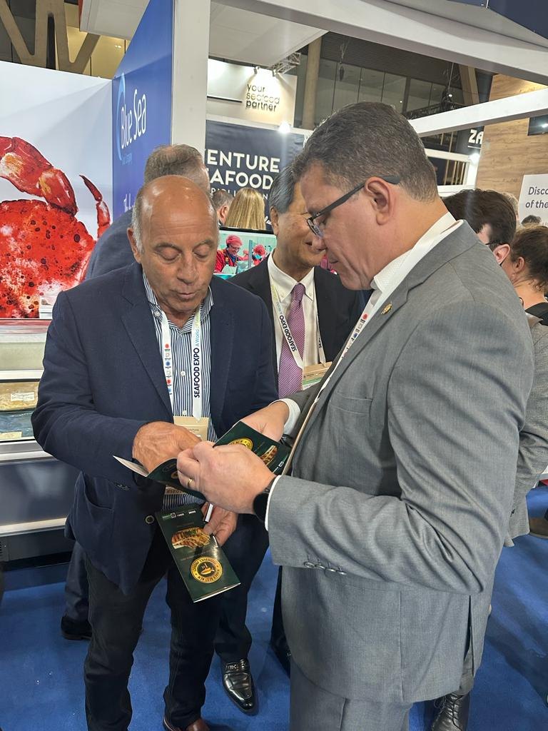 CONEXÕES: Marcos Rocha participa da maior feira de pescado do mundo na Espanha