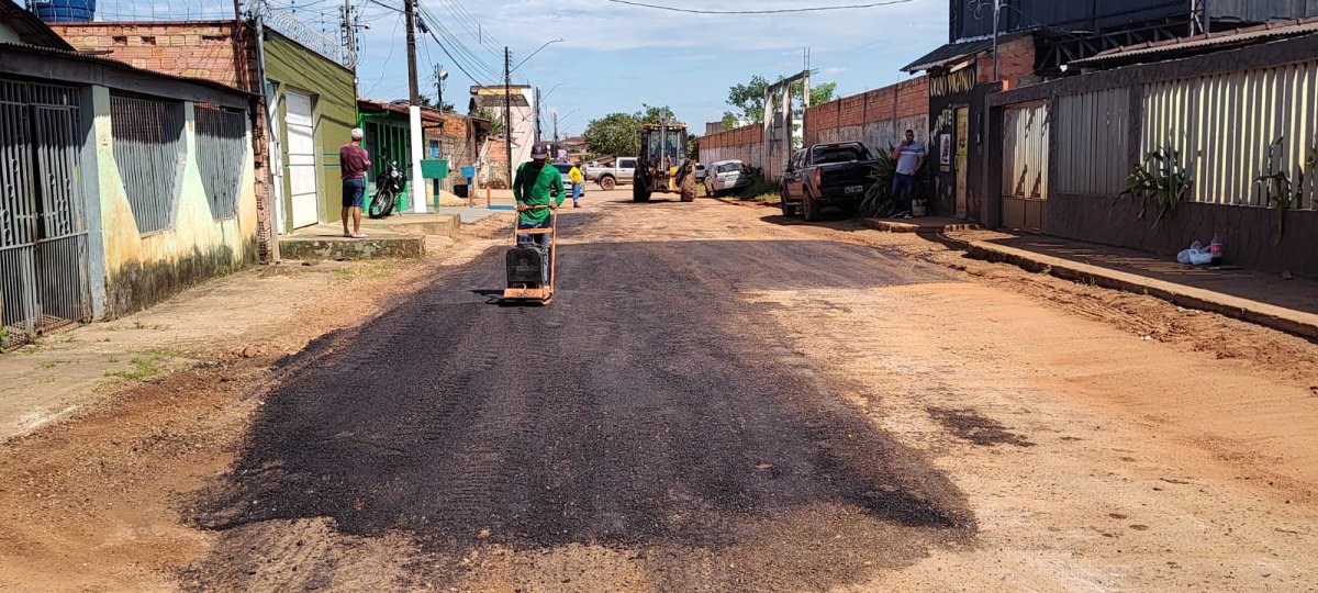 EDWILSON NEGREIROS: Prefeitura faz reparos em rua da zona Sul da capital a pedido de vereador