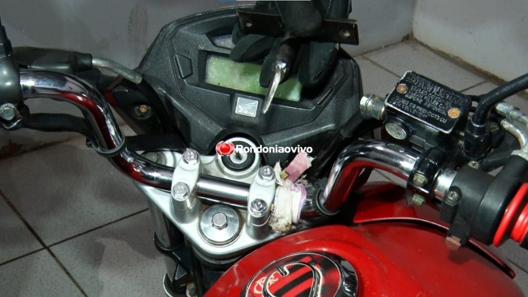 CAÍRAM: 'Estudantes' furtam moto em frente a UPA e dão de cara com blitz da PM 