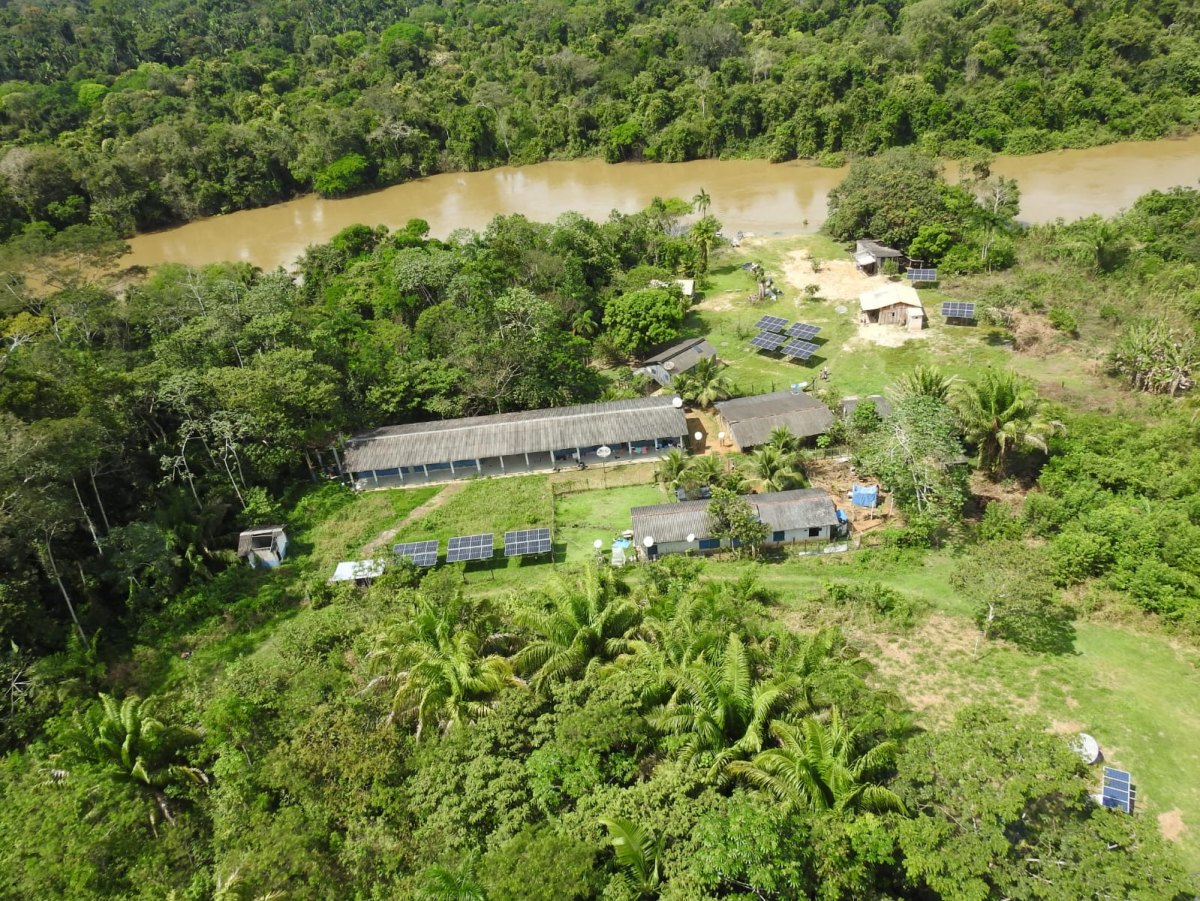AÇÃO: PF realiza operação para retirada de invasores da Terra Indígena Karipuna