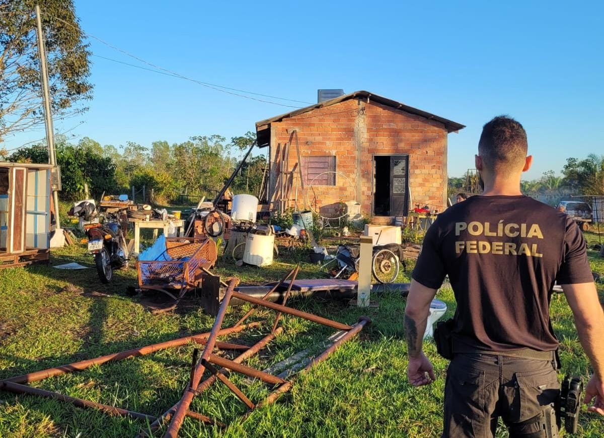 CASTNET: Operação da PF prende homem acusado de armazenar pornografia infantil