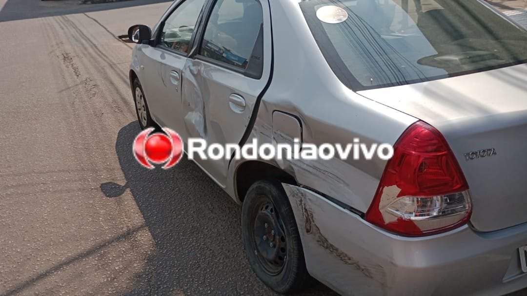 NA FAIXA: Jeep Compass capota em Avenida após colisão contra Etios