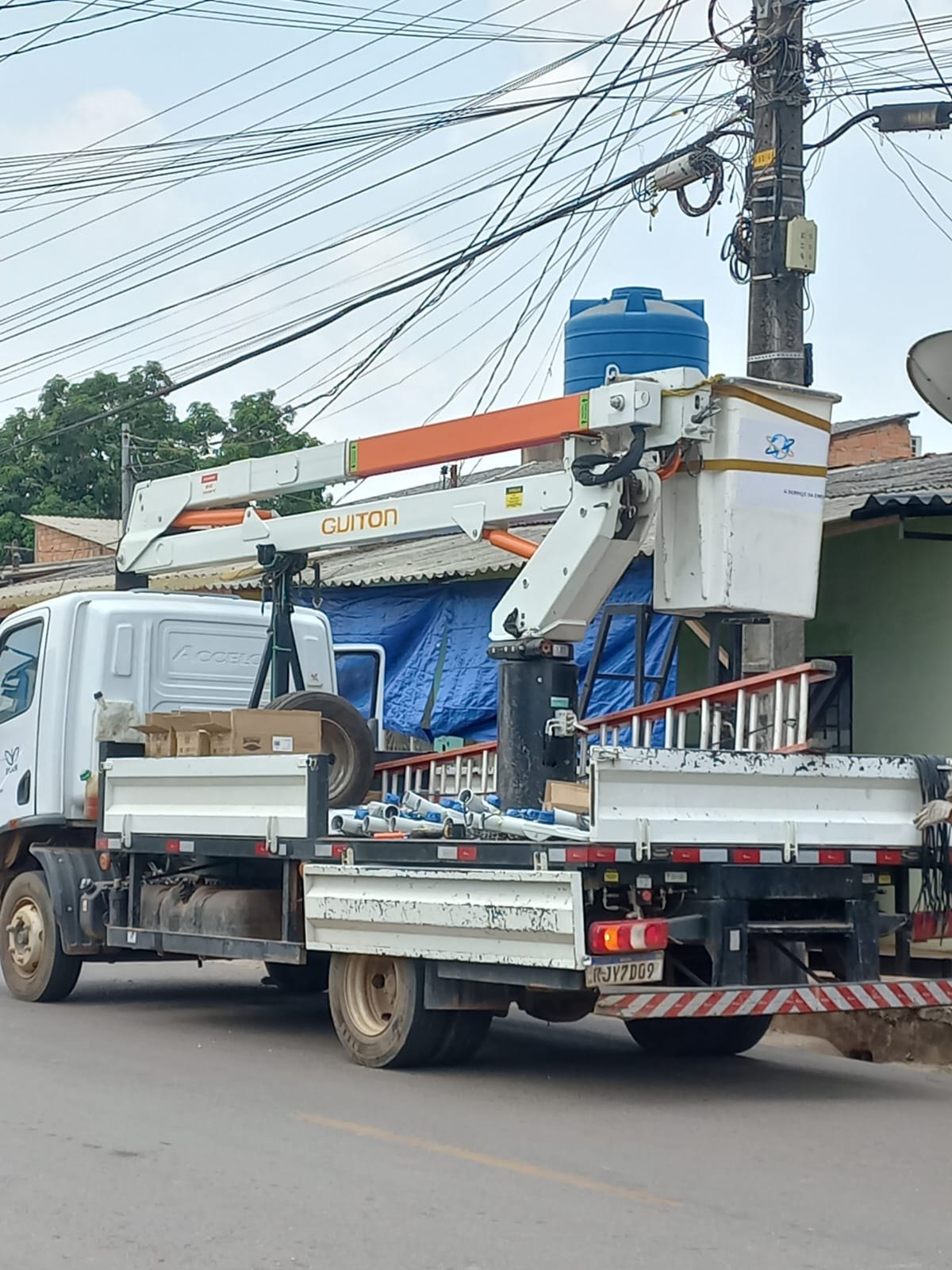 EDWILSON NEGREIROS: Prefeitura atende pedido de vereador e substitui lâmpadas de LED na zona Sul