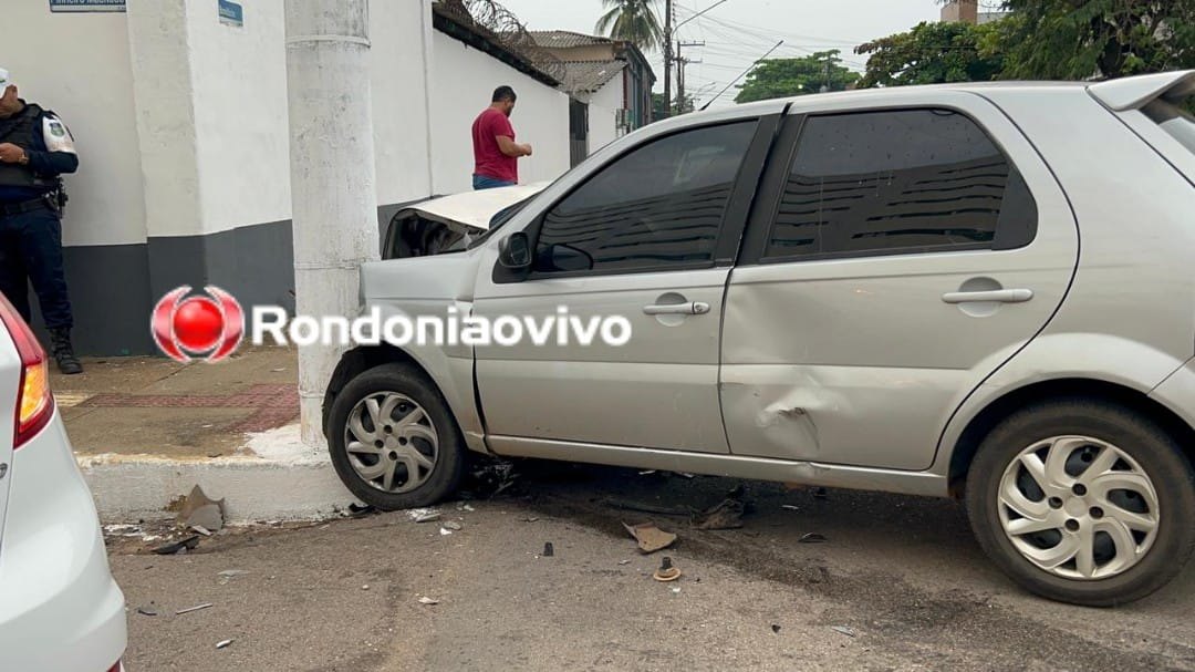 NA PINHEIRO: Quatro veículos se envolvem em forte batida e duas pessoas ficam lesionadas