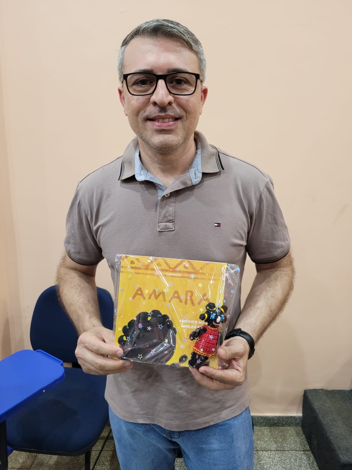 LITERATURA: Livros são lançados em biblioteca da zona Sul de Porto Velho