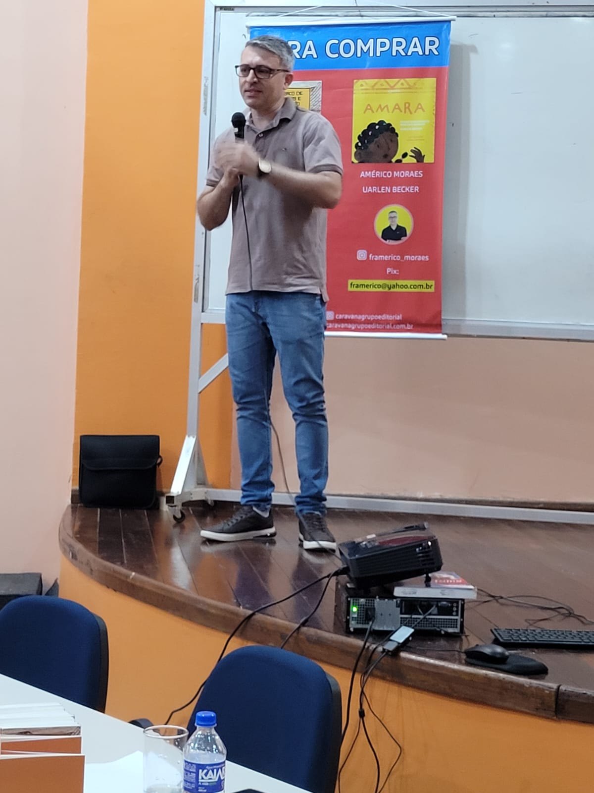 LITERATURA: Livros são lançados em biblioteca da zona Sul de Porto Velho