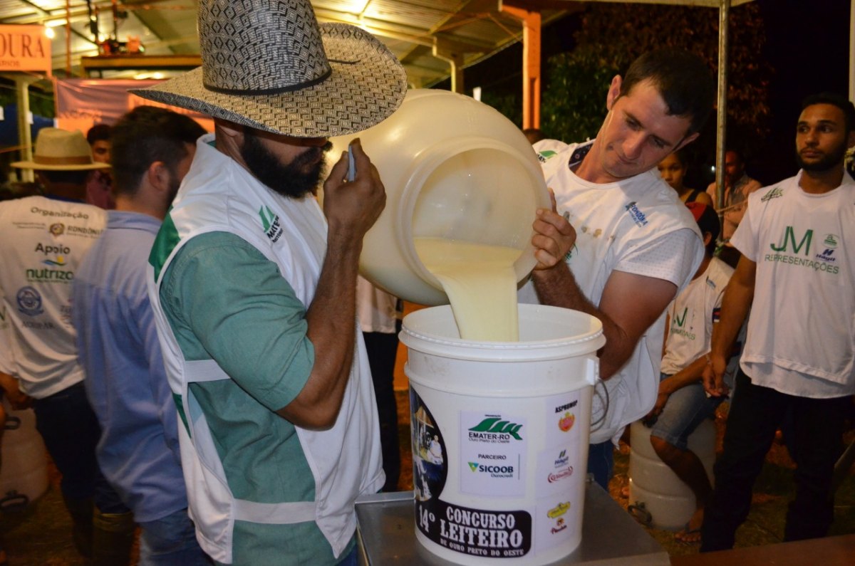 RANKING: Rondônia se torna líder da região Norte na produção de leite, diz Marcos Rocha