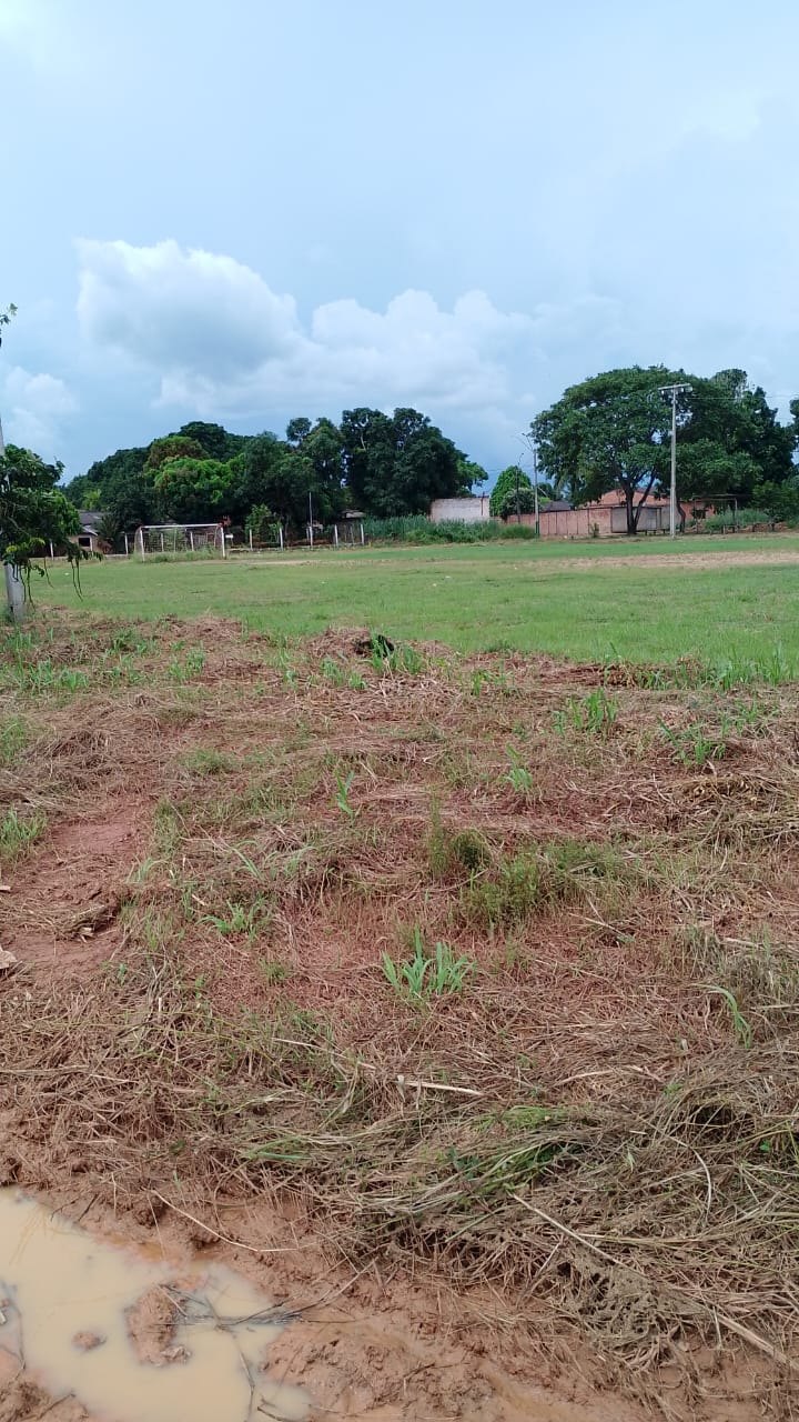 EDWILSON NEGREIROS: Semusb atende vereador e determina limpeza de campo no Marcos Freire