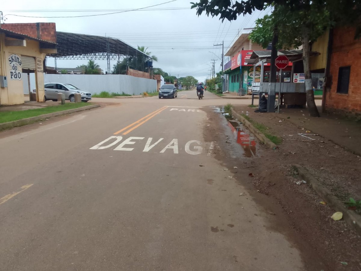 VEREADOR: Edwilson Negreiros cobra respostas e Semtran instala sinalização na capital