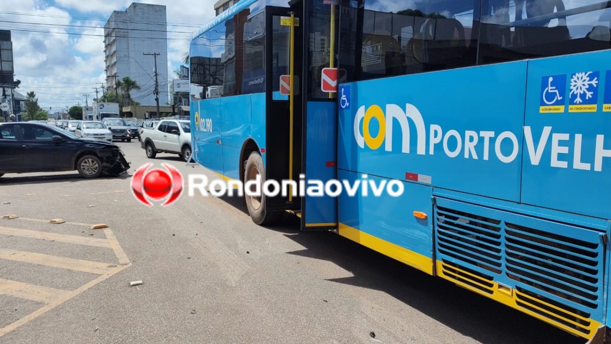 TRÂNSITO: Acidente entre ônibus e carro de motorista de aplicativo na Avenida Carlos Gomes