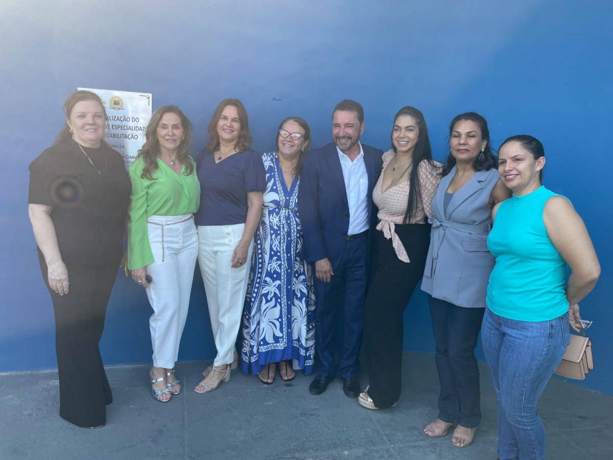 REVITALIZADO: Ellis Regina participa de solenidade de reinauguração do CER